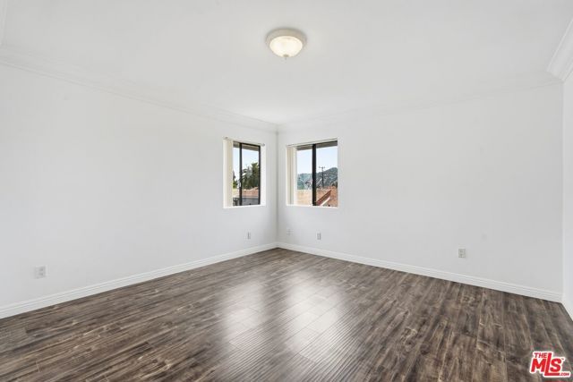 345 W Acacia Avenue 16, Glendale, CA 91204