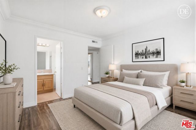 345 W Acacia Avenue 16, Glendale, CA 91204