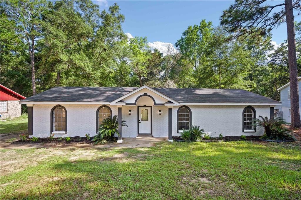 6804 Greenway Drive N, Mobile, AL 36608 — exterior