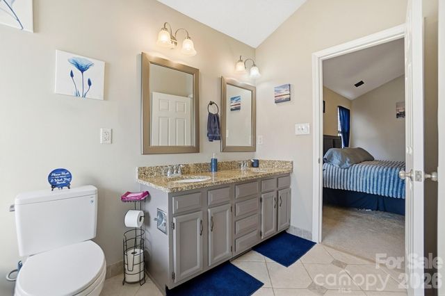 7344 Maitland Lane, Charlotte, NC 28215