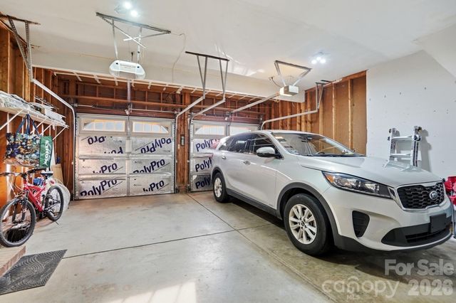 7344 Maitland Lane, Charlotte, NC 28215