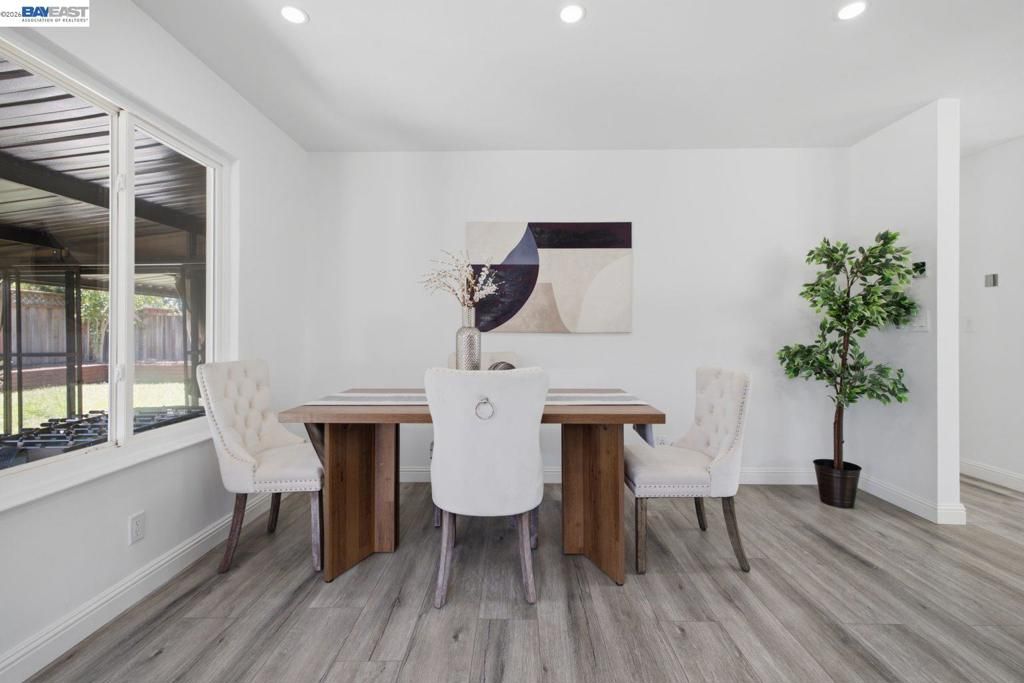 Image 12 of property listing at 236 Arbor Valley Dr, San Jose, CA 95119