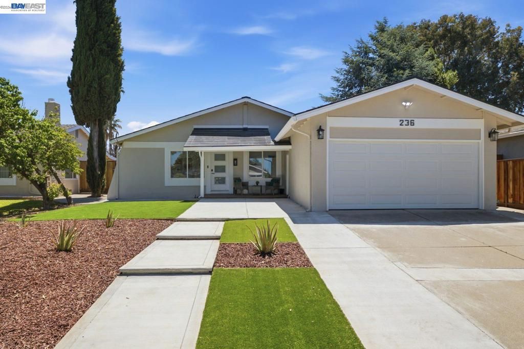 Image 2 of property listing at 236 Arbor Valley Dr, San Jose, CA 95119