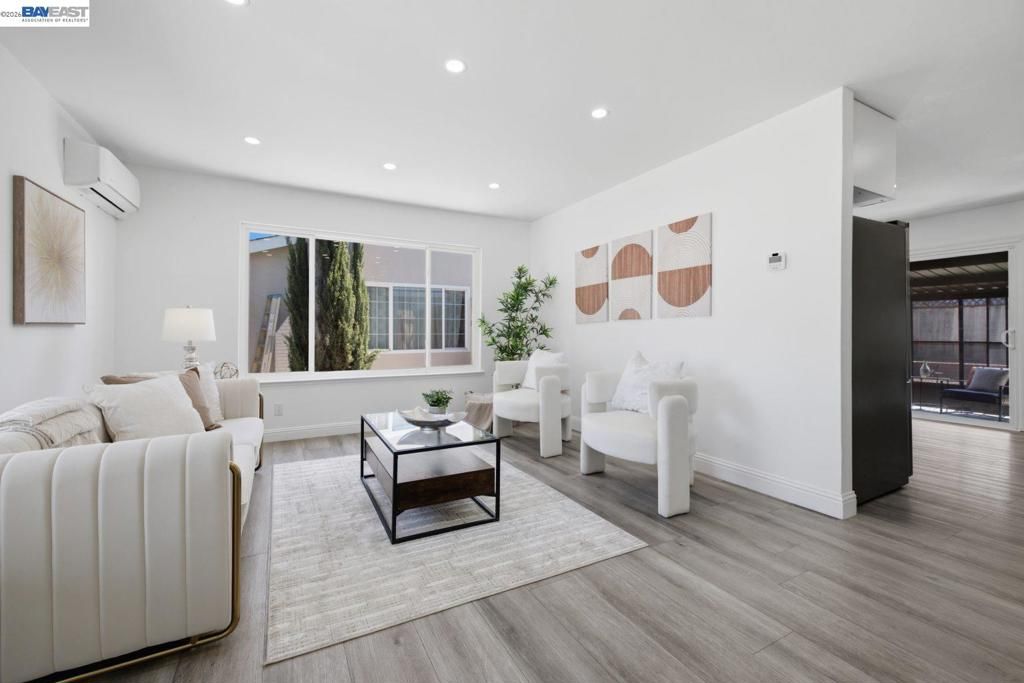 Image 7 of property listing at 236 Arbor Valley Dr, San Jose, CA 95119