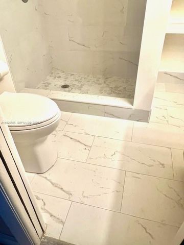 6070 NW 64th Ave 103, Tamarac, FL 33319