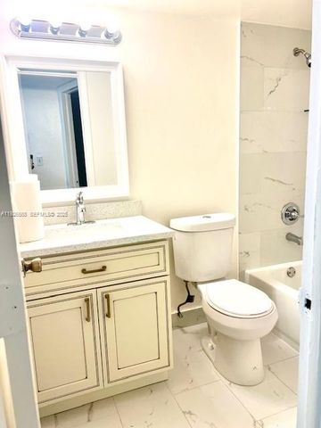 6070 NW 64th Ave 103, Tamarac, FL 33319