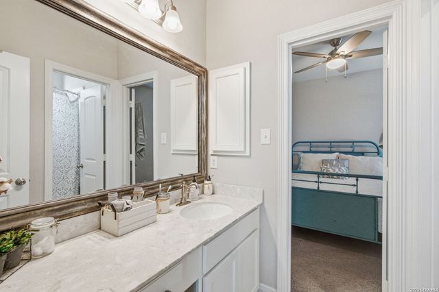 3204 MORLANGA ST, New Braunfels, TX 78130