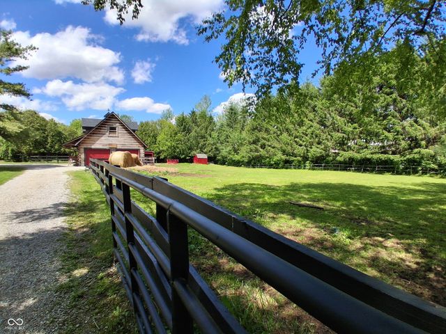1022 E 600 S, Franklin, IN 46131