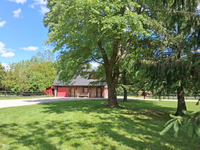 1022 E 600 S, Franklin, IN 46131