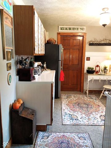 1022 E 600 S, Franklin, IN 46131