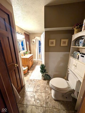 1022 E 600 S, Franklin, IN 46131