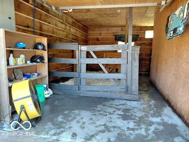 1022 E 600 S, Franklin, IN 46131