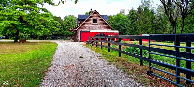 1022 E 600 S, Franklin, IN 46131