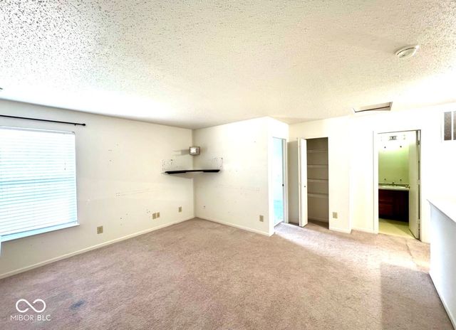 1968 Branchside Court, Greenfield, IN 46140