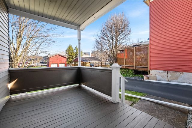 6 W Market St, Burgettstown Boro, PA 15021