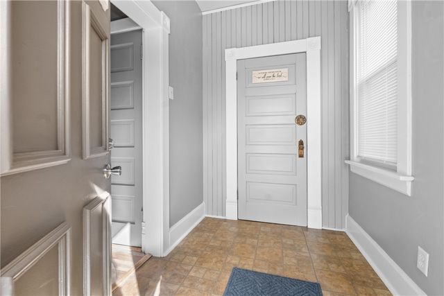 6 W Market St, Burgettstown Boro, PA 15021