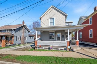 6 W Market St, Burgettstown Boro, PA 15021
