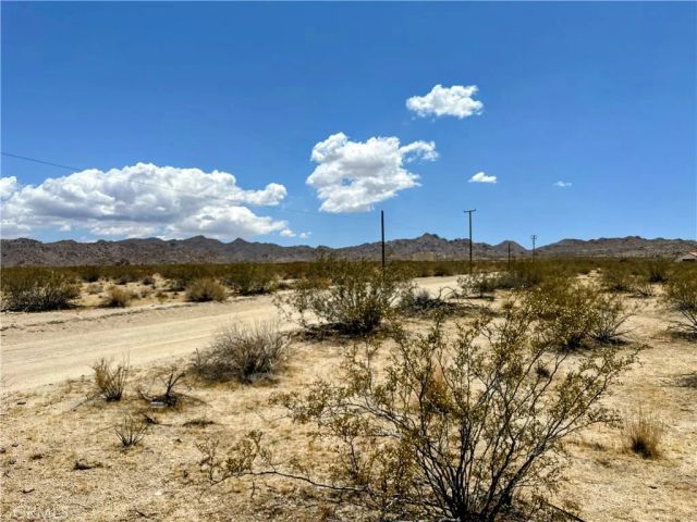 5 Sunfair, Joshua Tree, CA 92252