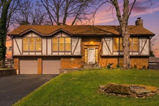 2043 E Shady Glen Drive, Springfield, MO 65804