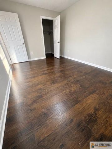 36 Fisher Drive 2724, Franklin, NJ 08823