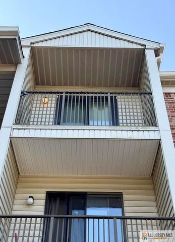 36 Fisher Drive 2724, Franklin, NJ 08823