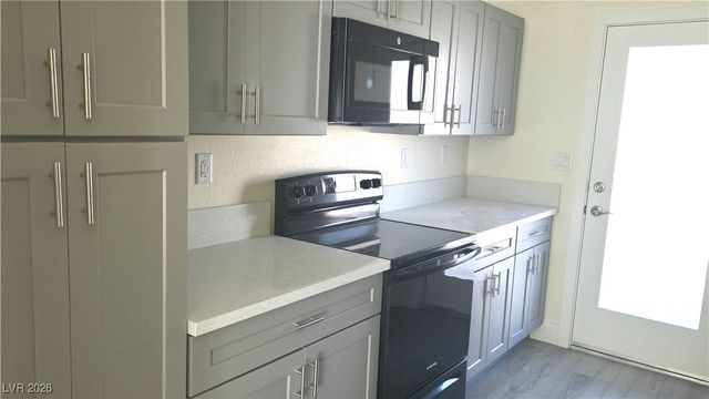 1060 South Nail Creek Court 4, Pahrump, NV 89048