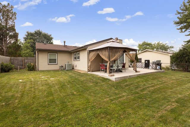 113 David Drive, Streamwood, IL 60107