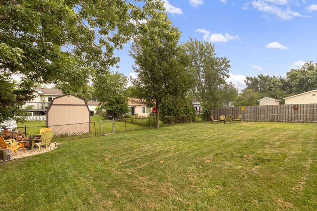 113 David Drive, Streamwood, IL 60107