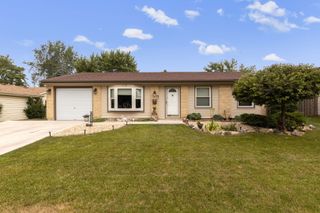 113 David Drive, Streamwood, IL 60107