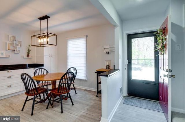 9013 KERRYDALE CT, Springfield, VA 22152