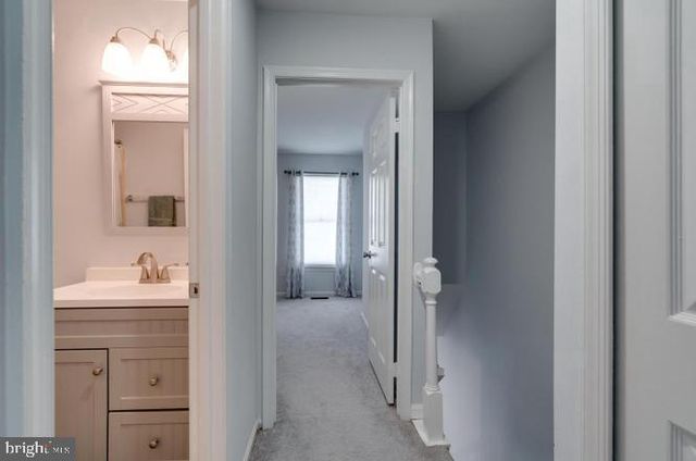 9013 KERRYDALE CT, Springfield, VA 22152