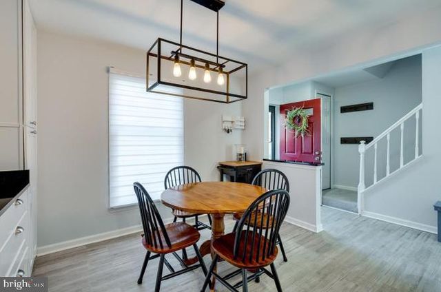 9013 KERRYDALE CT, Springfield, VA 22152