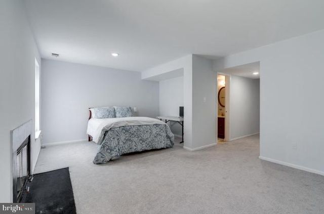 9013 KERRYDALE CT, Springfield, VA 22152