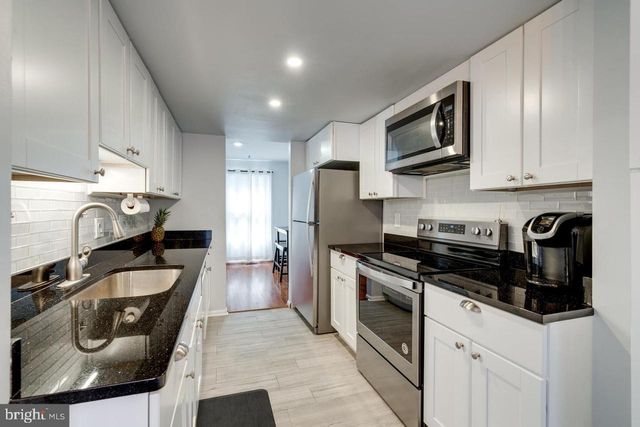 9013 KERRYDALE CT, Springfield, VA 22152