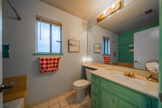 2721 Clear Creek Ct, Stockton, CA 95207