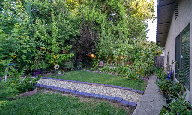 2721 Clear Creek Ct, Stockton, CA 95207