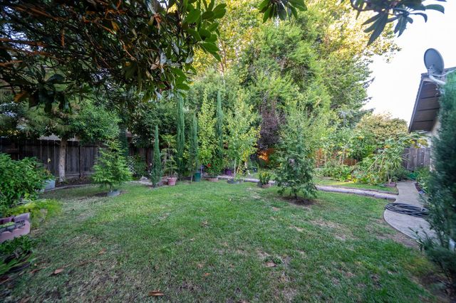 2721 Clear Creek Ct, Stockton, CA 95207