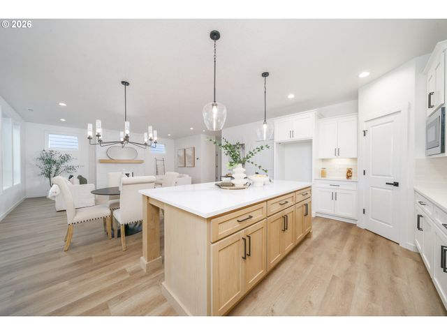 1908 Nw 21ST Cir, Battle Ground, WA 98604