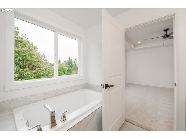 1908 Nw 21ST Cir, Battle Ground, WA 98604