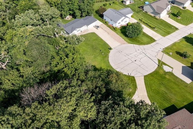 Lot 9 Kervin Court, Robins, IA 52328