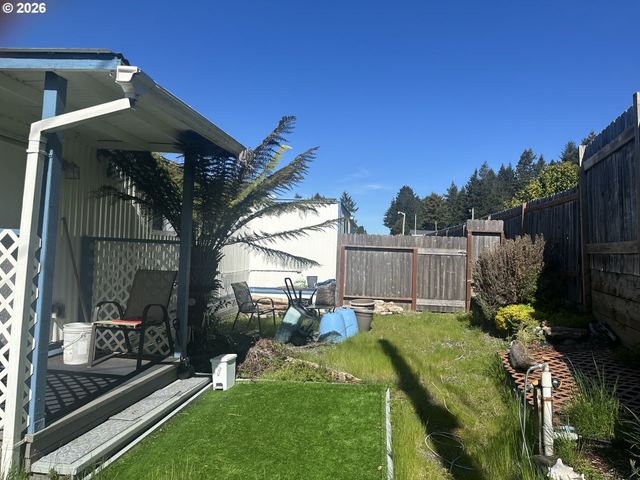 15765 HIGHWAY 101S 14, Brookings, OR 97415