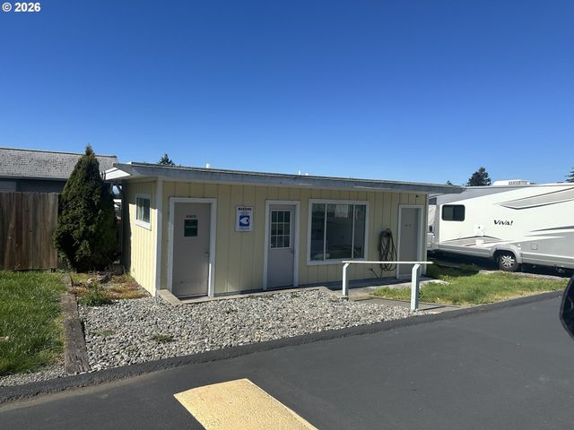 15765 HIGHWAY 101S 14, Brookings, OR 97415