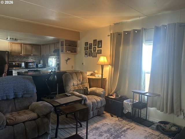 15765 HIGHWAY 101S 14, Brookings, OR 97415