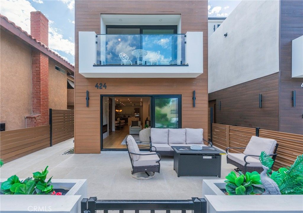 424 20th, Huntington Beach, CA 92648 — photo 2