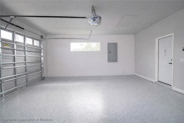 769 Memorial Drive, Sebring, FL 33870