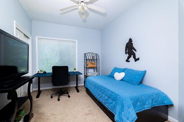 1055 Fox Run Ct, Auburn, CA 95603