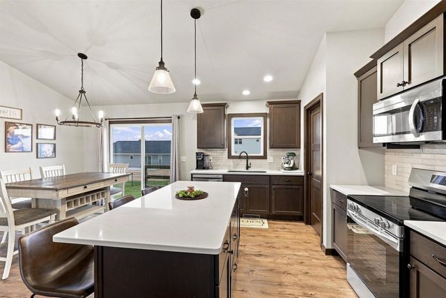 2014 BEAR PAW TRAIL, Kaukauna, WI 54130