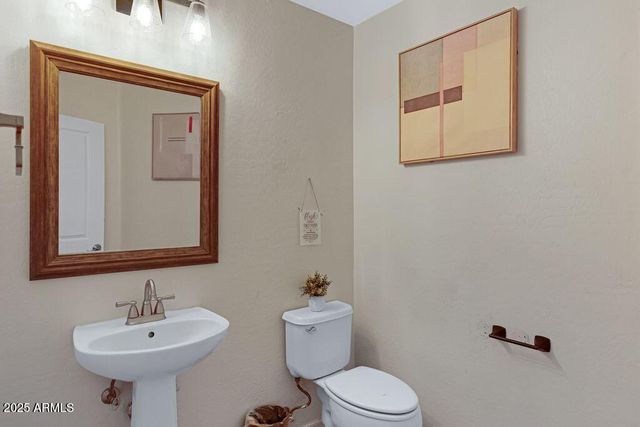 43631 W COWPATH Road, Maricopa, AZ 85138