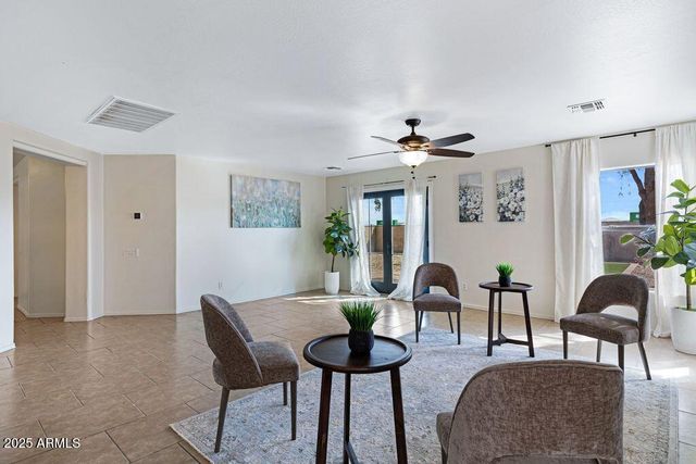 43631 W COWPATH Road, Maricopa, AZ 85138