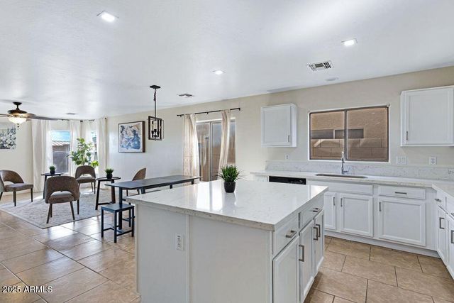 43631 W COWPATH Road, Maricopa, AZ 85138